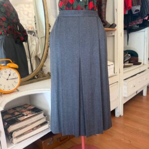 Gonna vintage sartoriale  grigia con fantasia spina di pesce pura lana